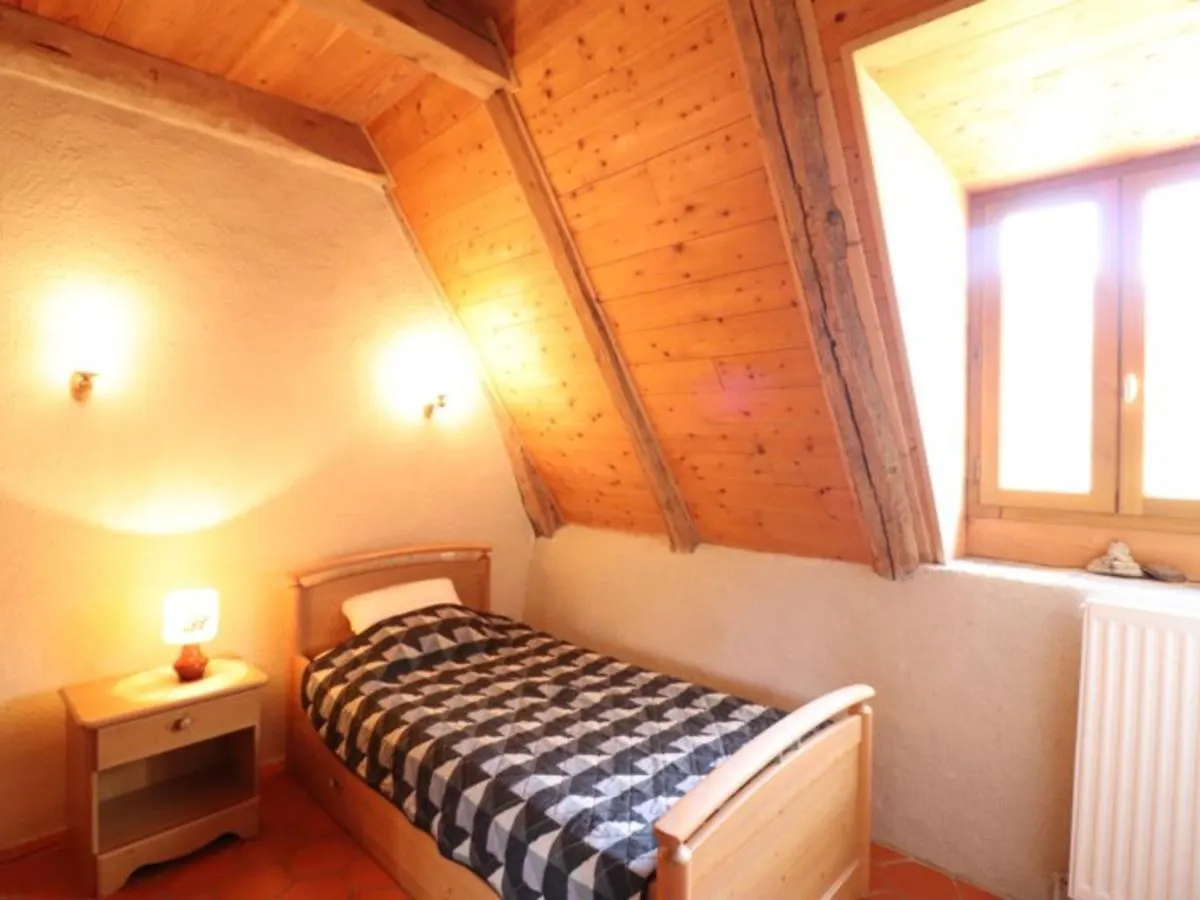 Maison De Montagne Avec Jardin, 3 Chambres Pres Super-Lioran - Fr-1-742-79 Thiezac Holiday home